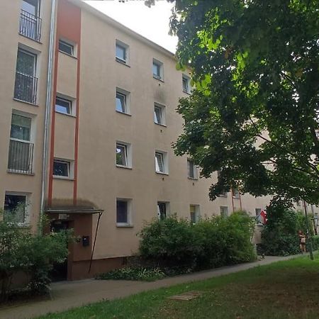 Hostel Warszawa Wola Pokoje Exterior foto